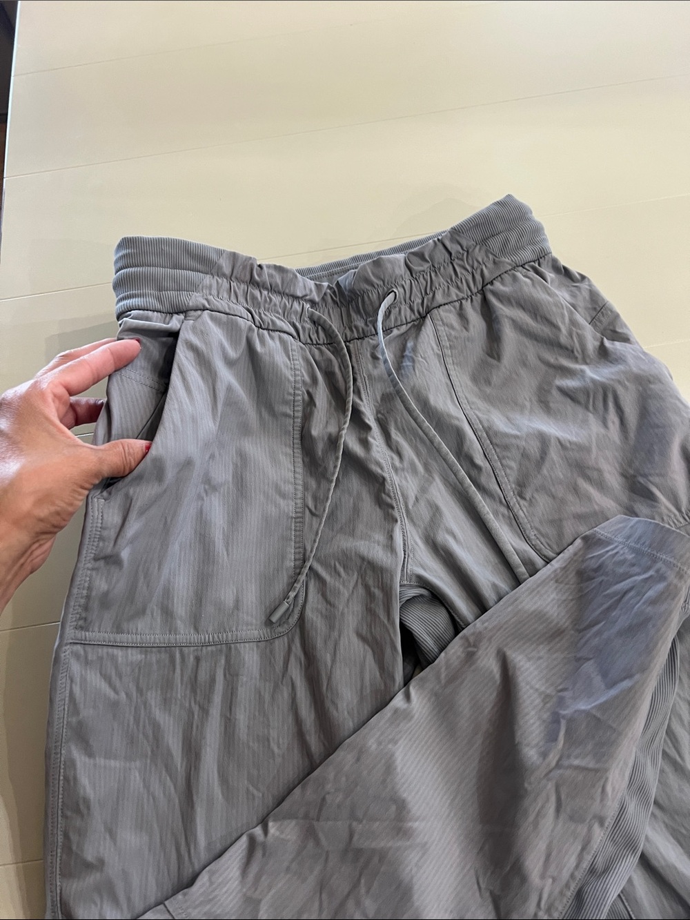 Lululemon - Picture 5 of 13